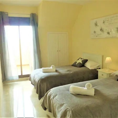 Lägenhet Penthouse In Duquesa Between Marbella And Gibraltar Manilva